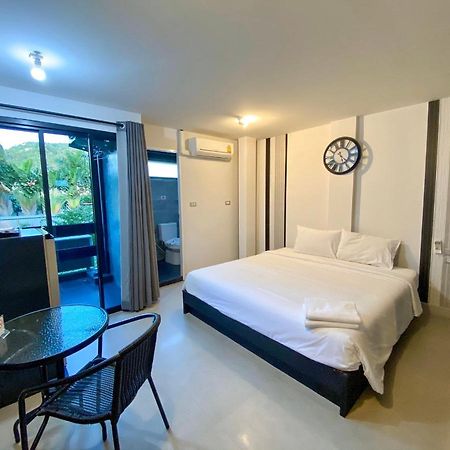 Beam House Hotel Patong Kültér fotó