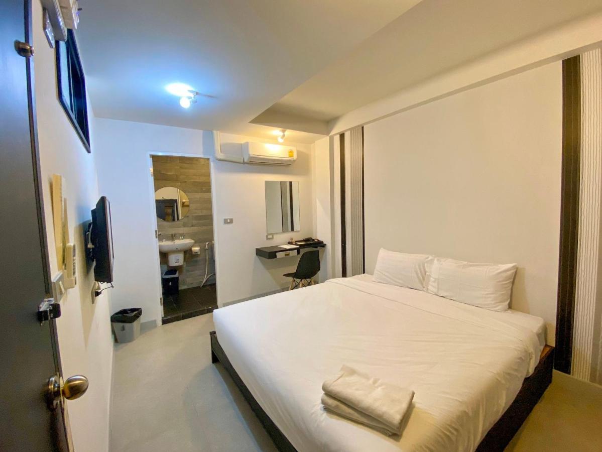 Beam House Hotel Patong Kültér fotó